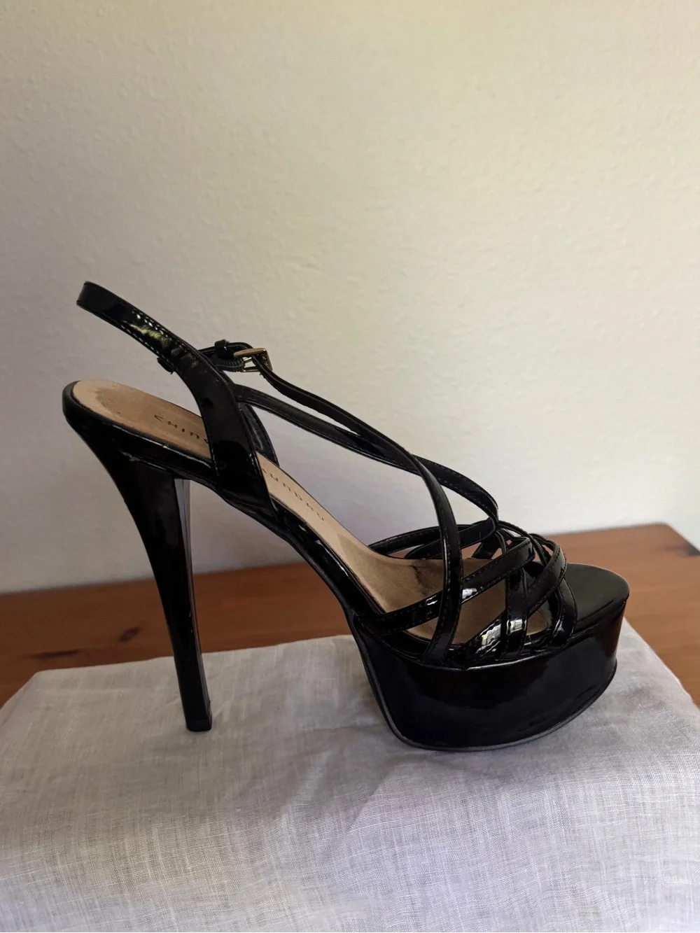 Glossy Black Chinese Laundry Teaser Heel